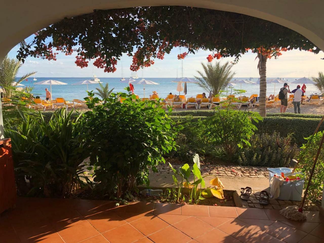 Oceanfront Apt 4 Porto Antigo II Santa Maria Exterior foto